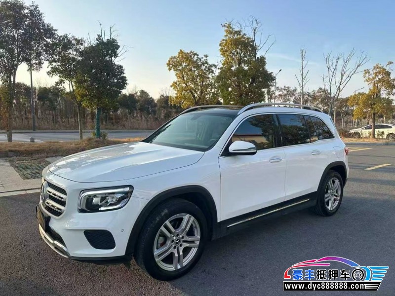 21年奔驰GLB轿车抵押车出售