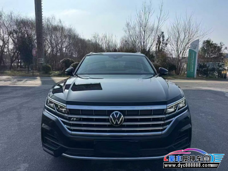 21年大众途锐SUV抵押车出售