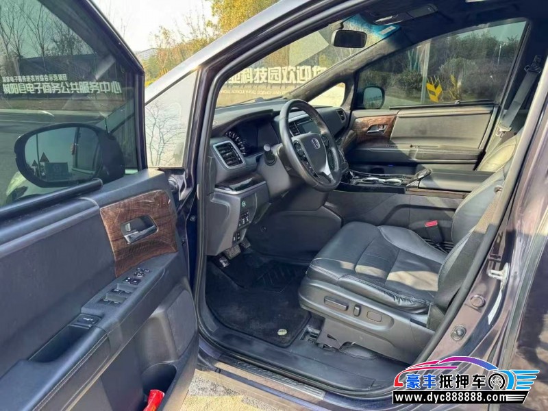 15年本田奥德赛MPV抵押车出售