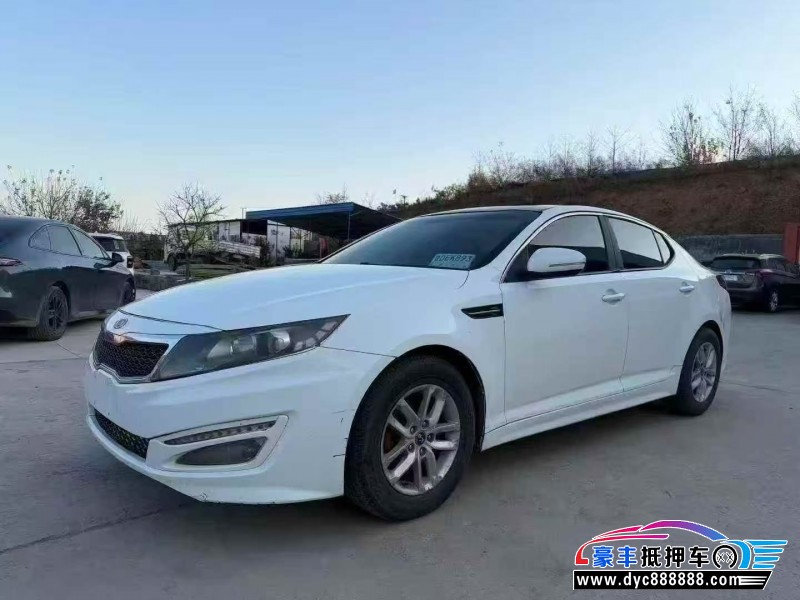 11年起亚K5轿车抵押车出售