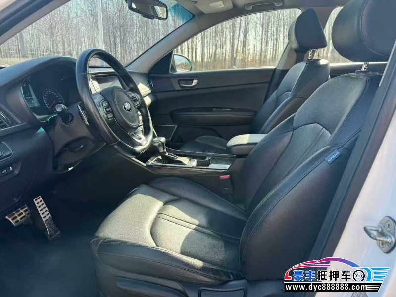 16年起亚K5轿车抵押车出售