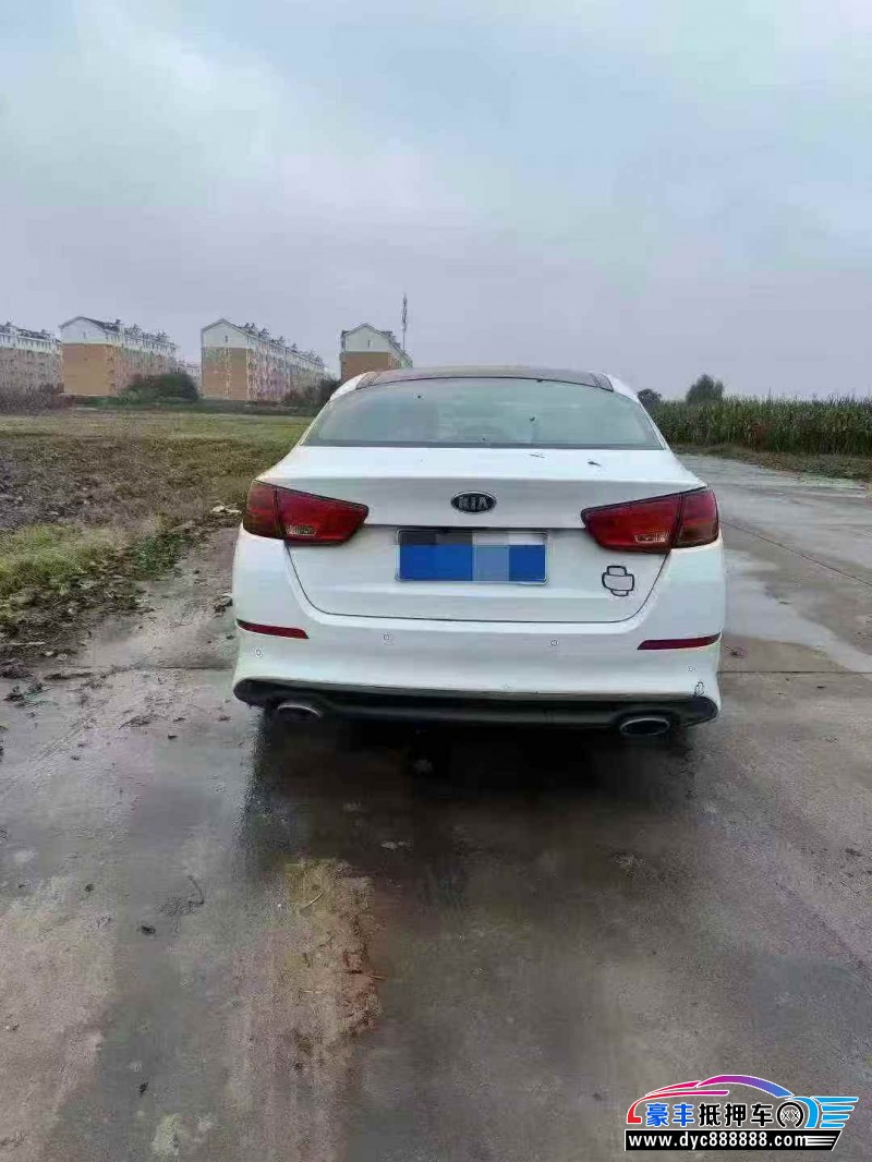 14年起亚K5轿车抵押车出售