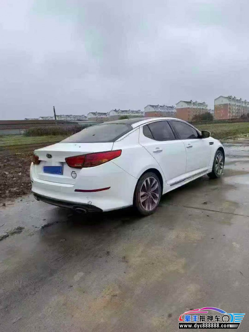 14年起亚K5轿车抵押车出售