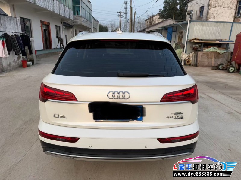 22年奥迪Q5SUV抵押车出售