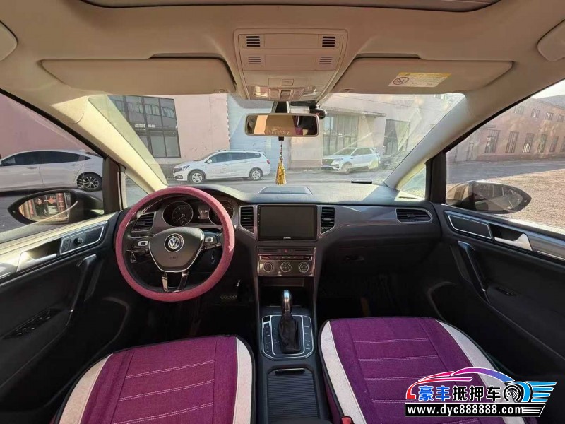 17年大众高尔夫·嘉旅轿车抵押车出售