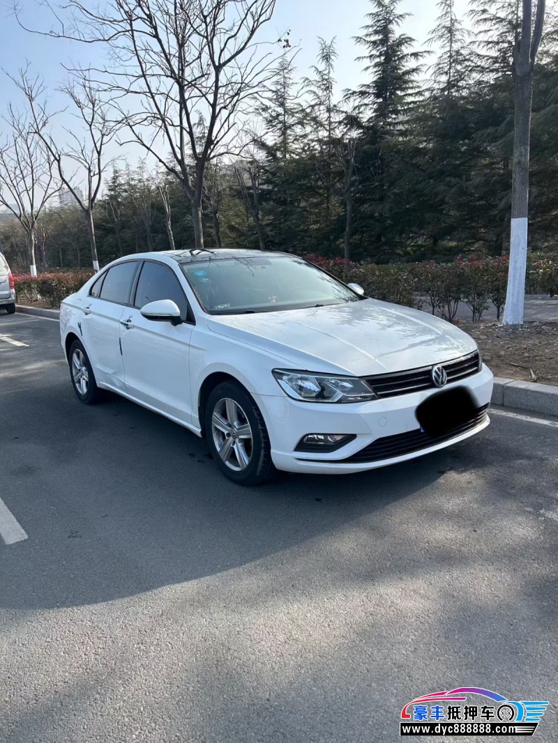 17年大众凌渡轿车抵押车出售