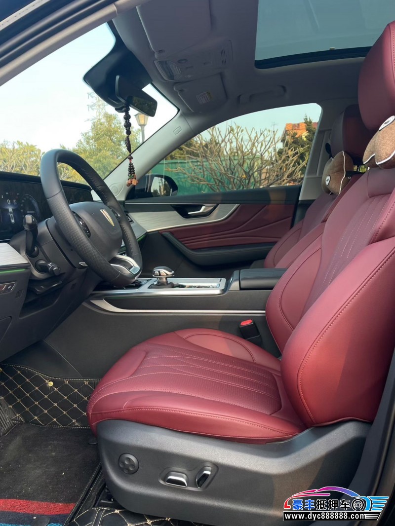 25年红旗HS5SUV抵押车出售