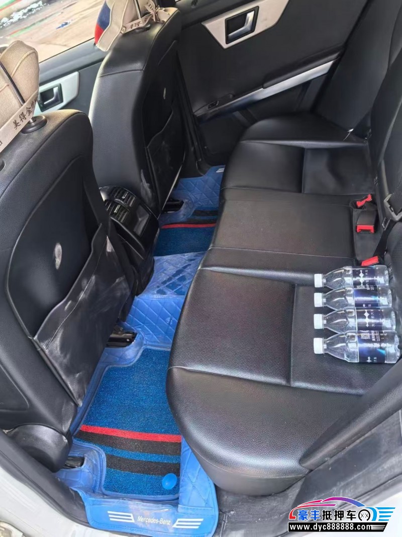 13年奔驰GLKSUV抵押车出售