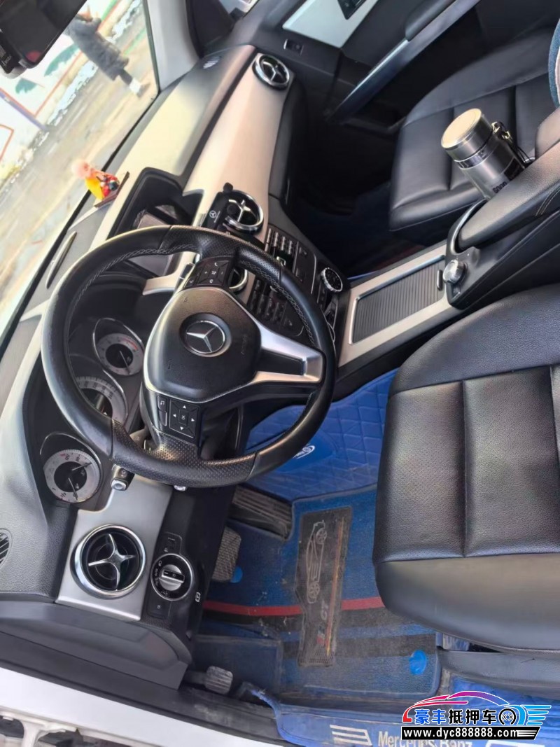 13年奔驰GLKSUV抵押车出售