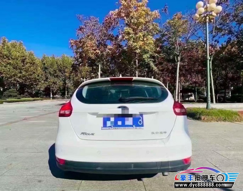 16年福特福克斯轿车抵押车出售
