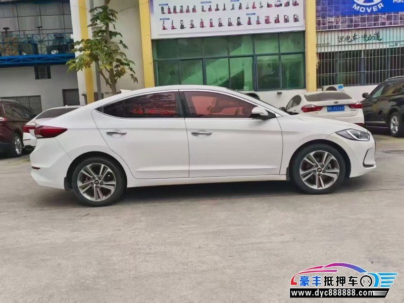 19年现代领动轿车抵押车出售