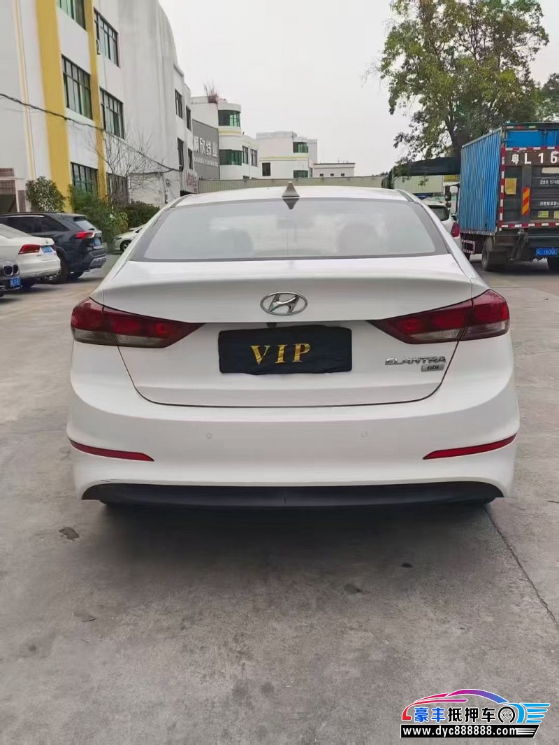 19年现代领动轿车抵押车出售