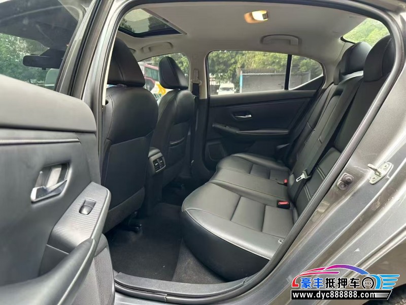 21年日产轩逸轿车抵押车出售