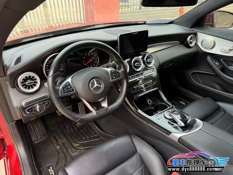 18年奔驰C轿车抵押车出售