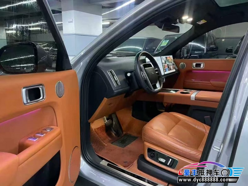 22年理想L9轿车抵押车出售