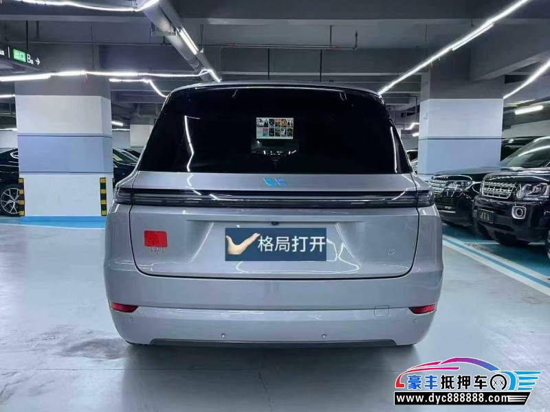 22年理想L9轿车抵押车出售