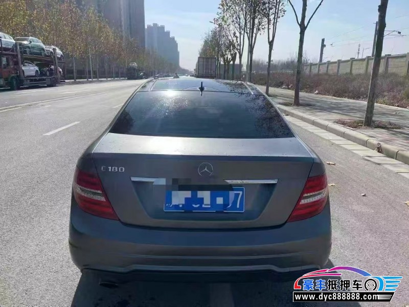 15年奔驰C轿车抵押车出售