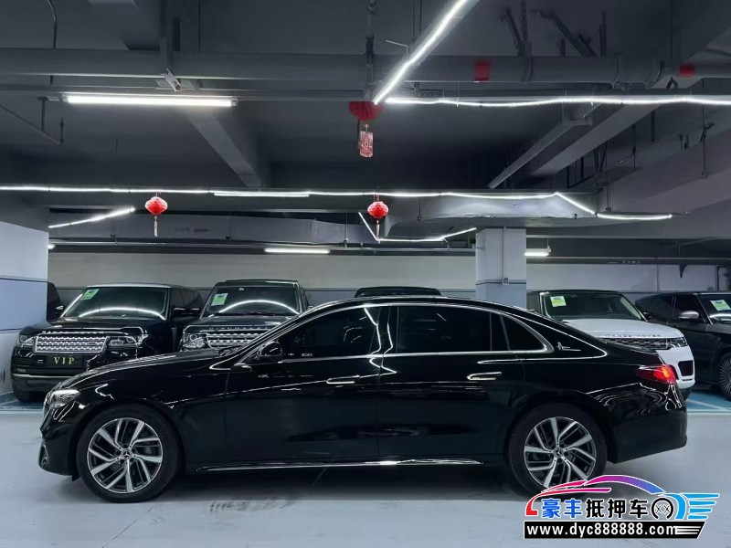 25年奔驰E轿车抵押车出售