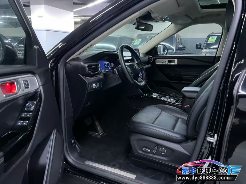 22年福特探险者轿车抵押车出售