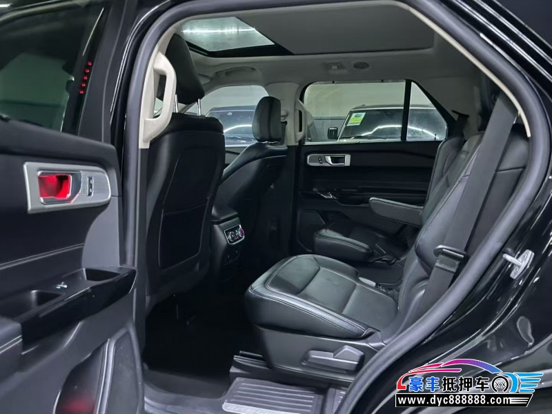 22年福特探险者轿车抵押车出售