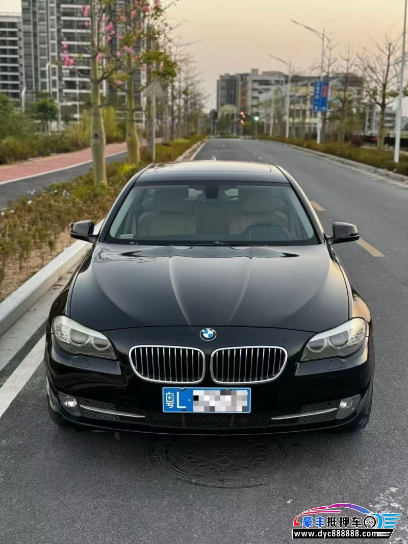 13年宝马5系轿车抵押车出售