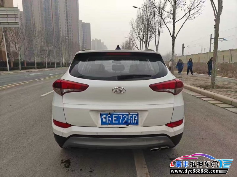 19年现代途胜轿车抵押车出售