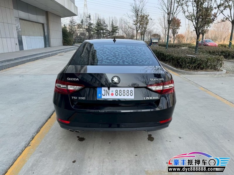 17年斯柯达速派轿车抵押车出售