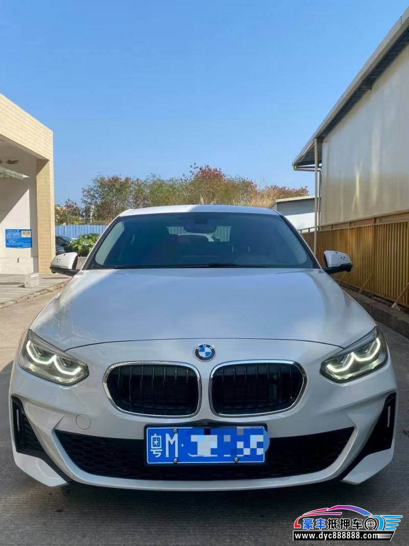 23年宝马1系轿车抵押车出售