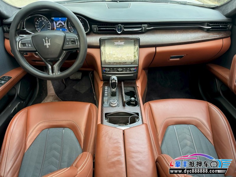 17年玛莎拉蒂总裁轿车抵押车出售