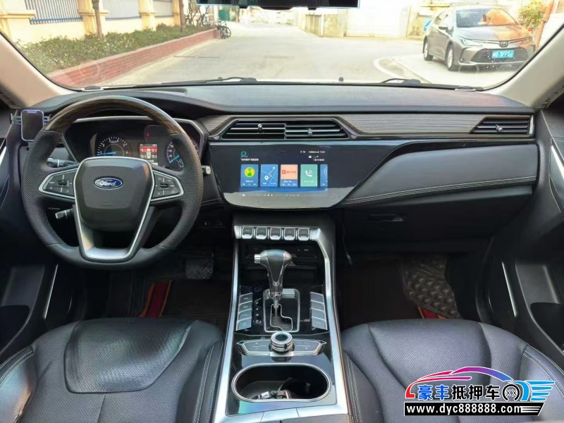 19年福特领界轿车抵押车出售