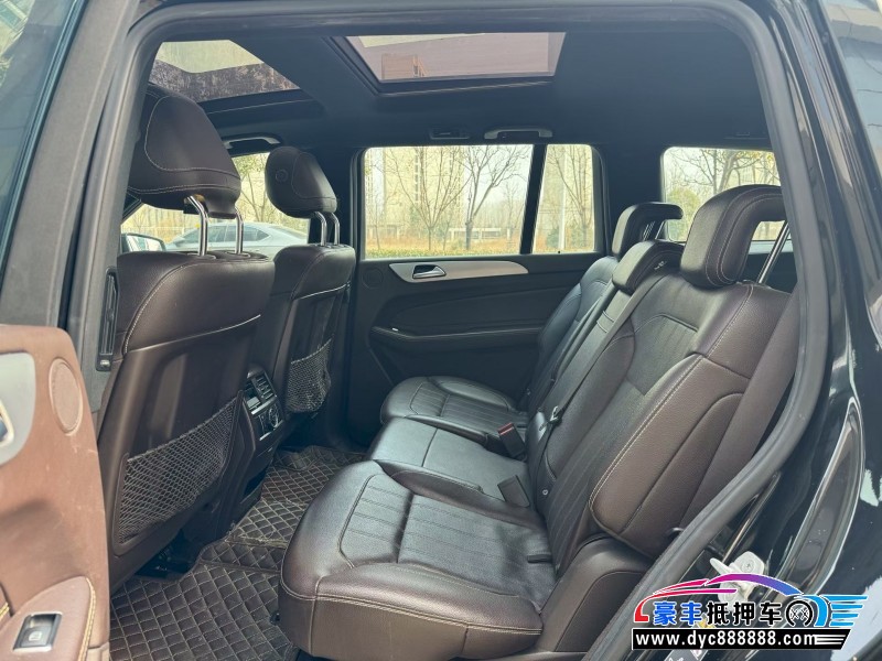 17年奔驰GLS轿车抵押车出售