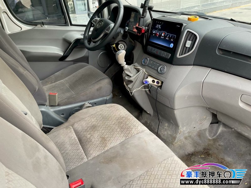 23年江淮星锐轿车抵押车出售