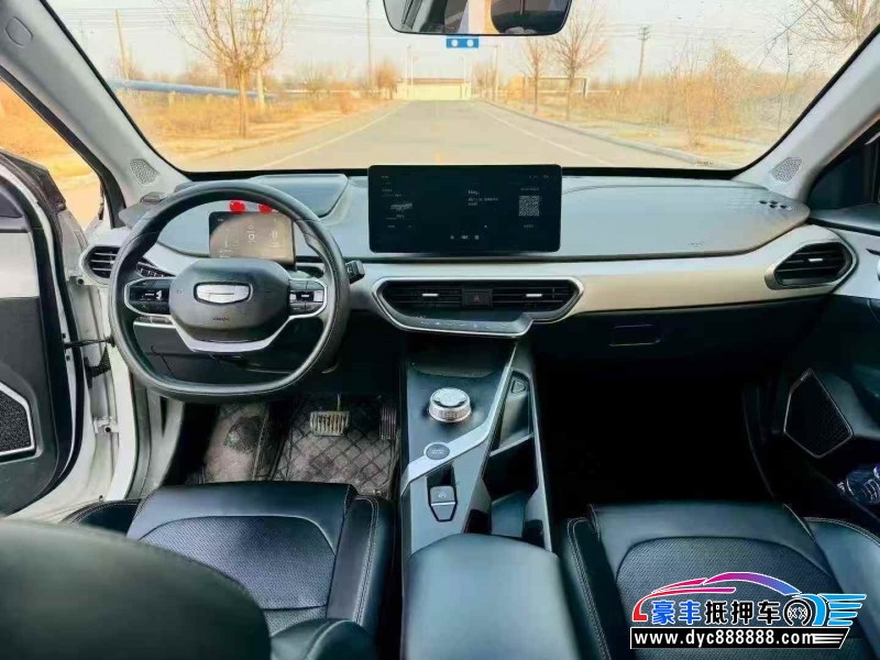 22年吉利几何轿车抵押车出售