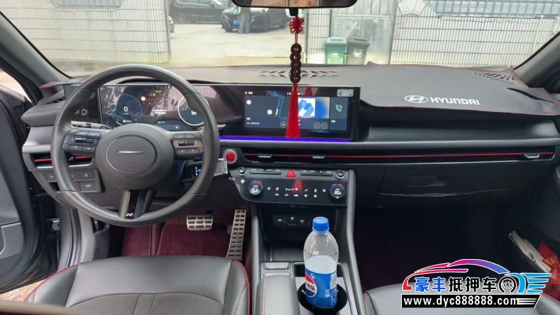 24年现代索纳塔轿车抵押车出售