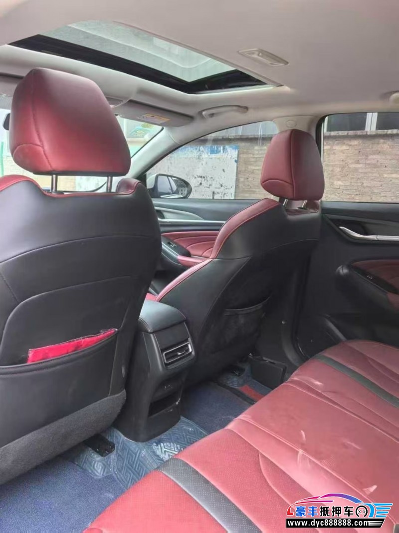 21年长安逸动轿车抵押车出售