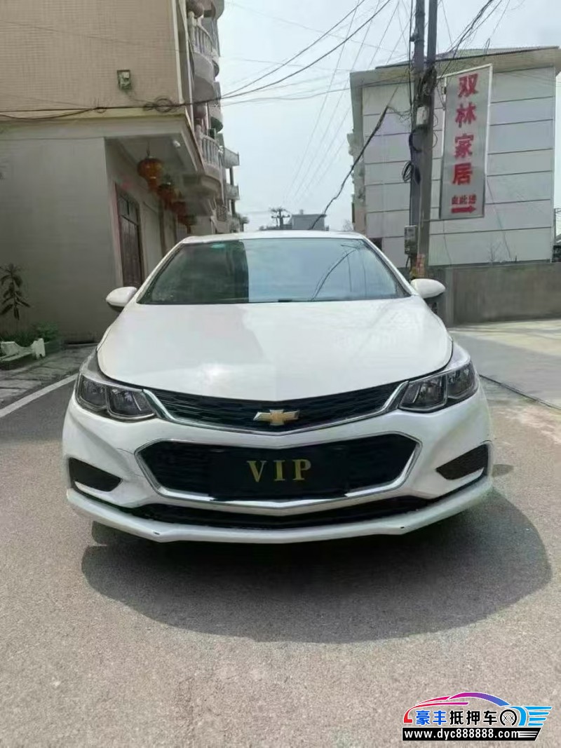 抵押车出售18年雪佛兰科鲁兹轿车