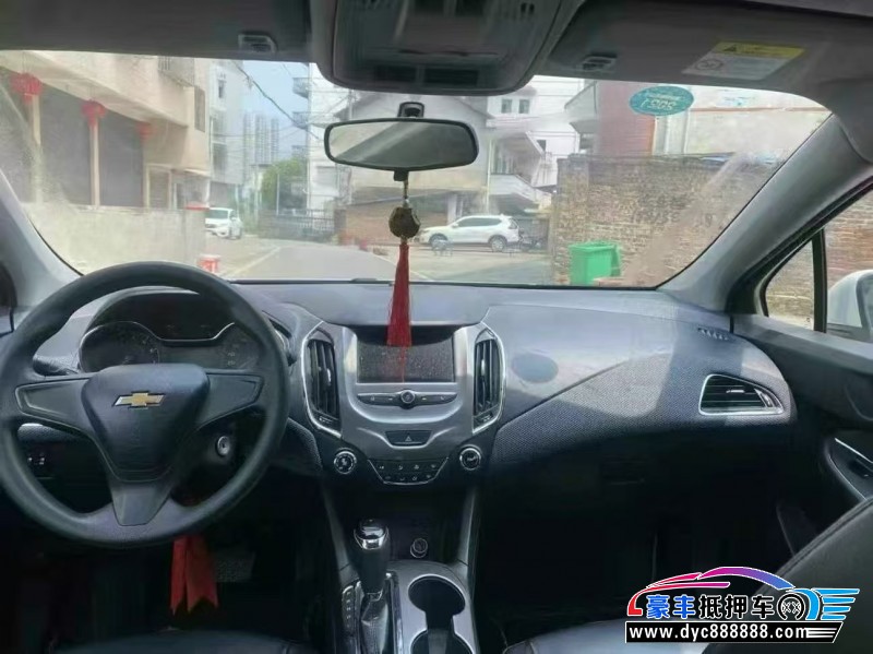 18年雪佛兰科鲁兹轿车抵押车出售