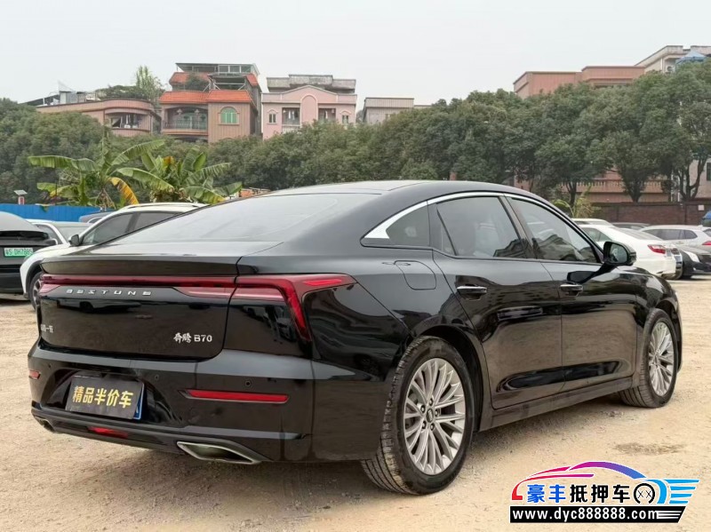 24年奔腾B70轿车抵押车出售
