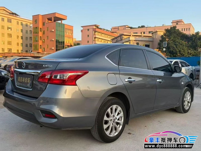 24年日产轩逸轿车抵押车出售