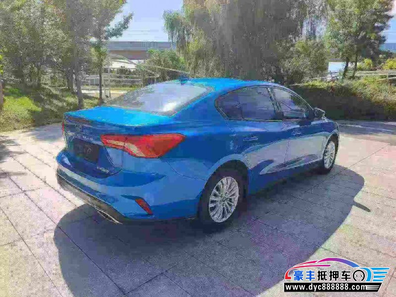 22年福特福克斯轿车抵押车出售