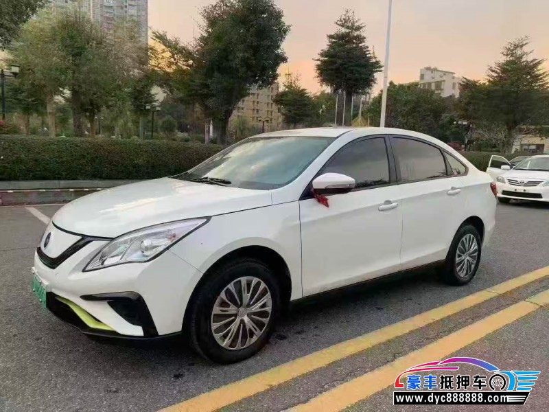 25年东风风行风行S500轿车抵押车出售