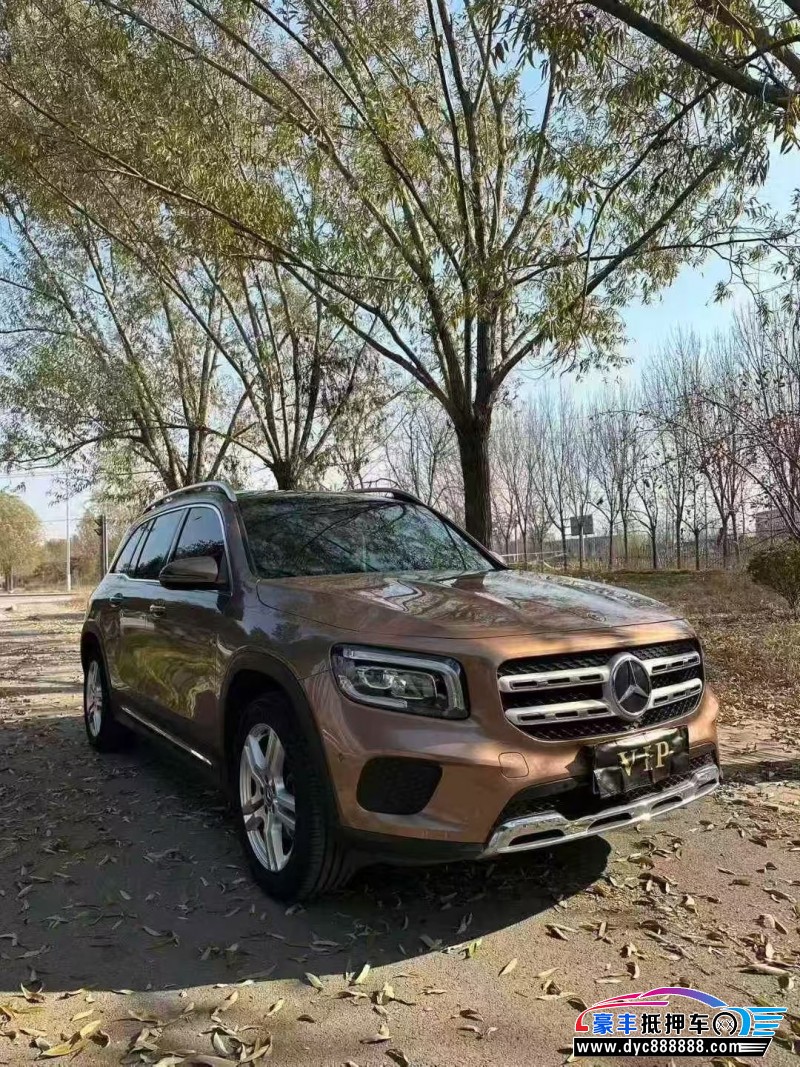 20年奔驰GL轿车抵押车出售