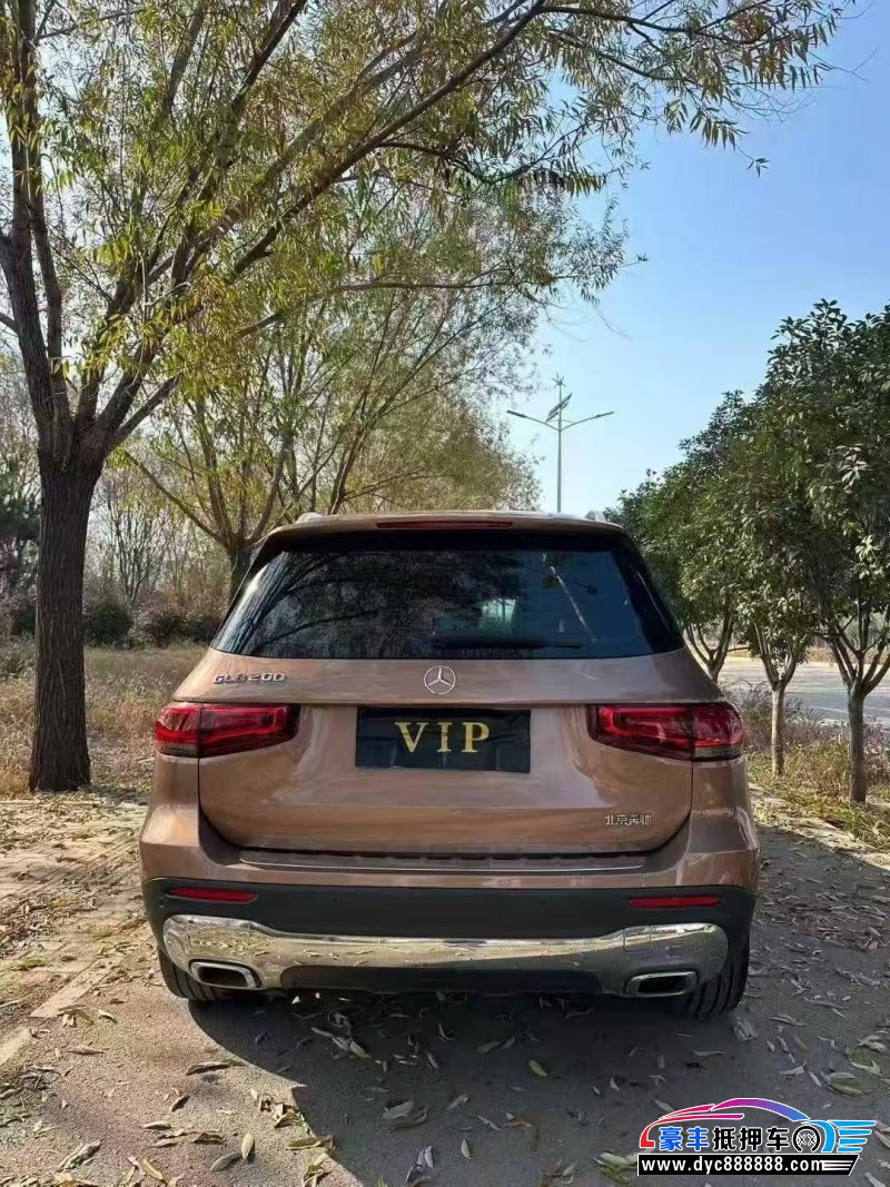 20年奔驰GL轿车抵押车出售