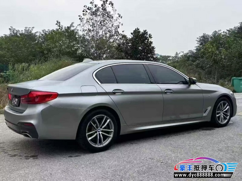 20年宝马5系轿车抵押车出售