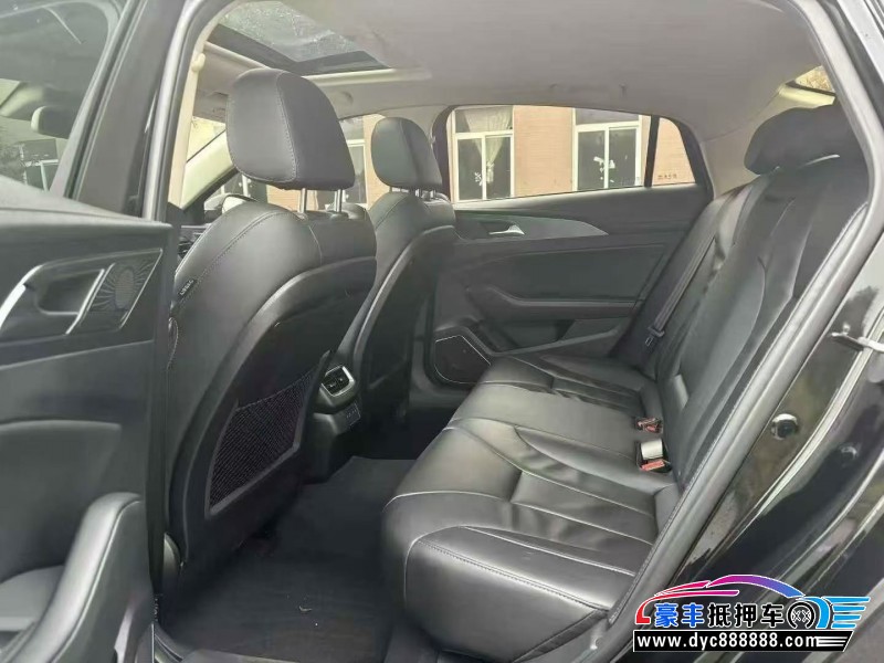 22年红旗H5轿车抵押车出售