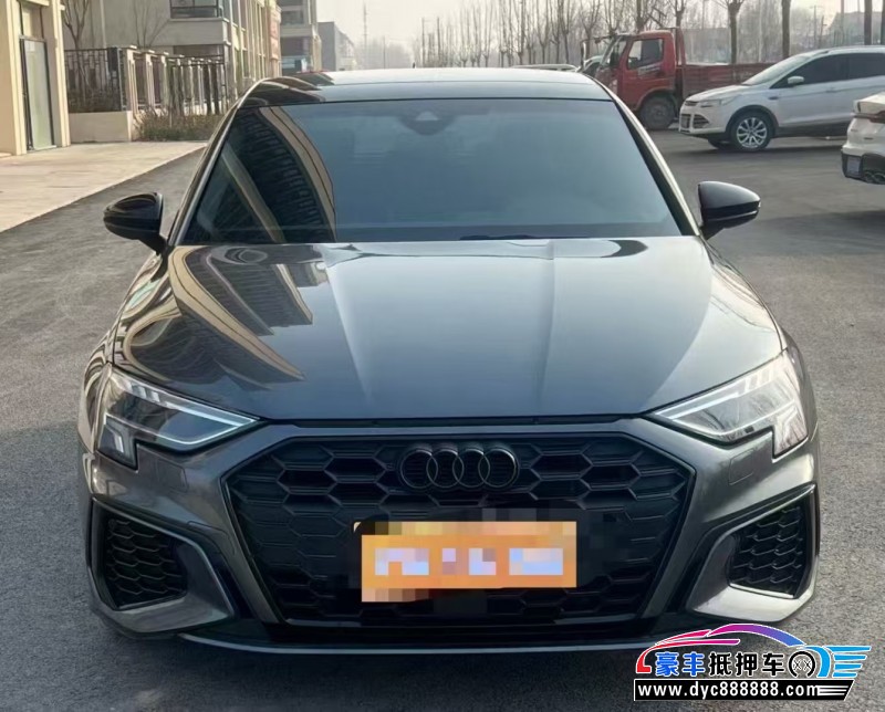 抵押车出售22年奥迪A3轿车