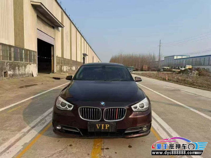 抵押车出售17年宝马5系GT轿车