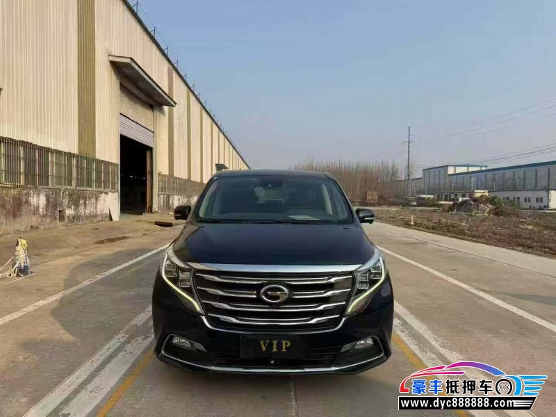 抵押车出售20年传祺M8轿车