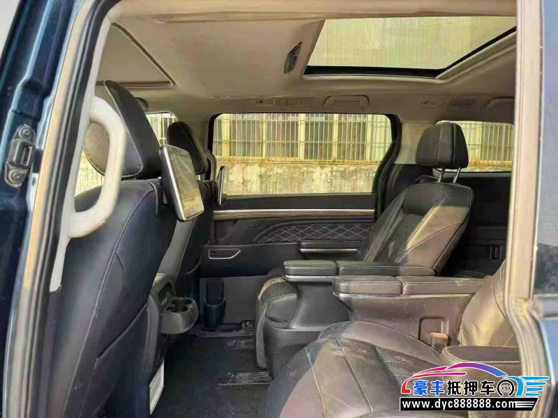 20年传祺M8轿车抵押车出售