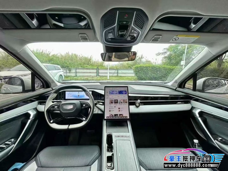 24年吉利博越轿车抵押车出售